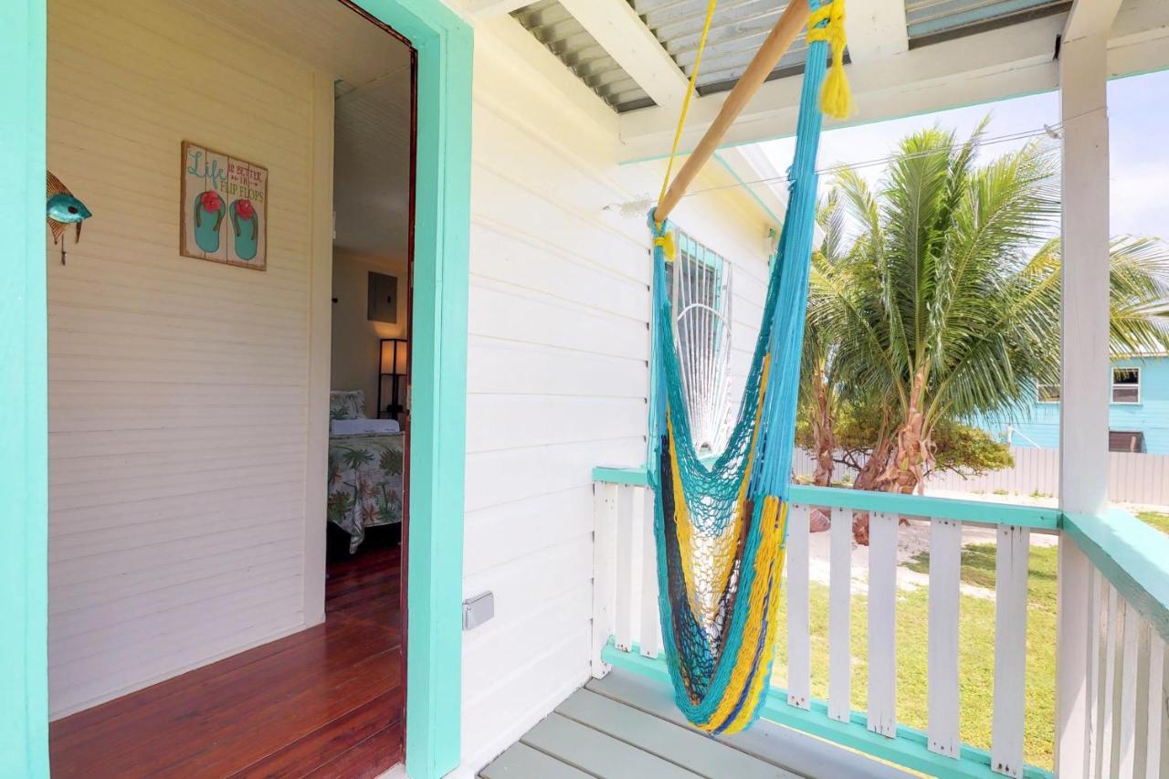 Casa Dv Cabanas Caye Caulker Exterior photo